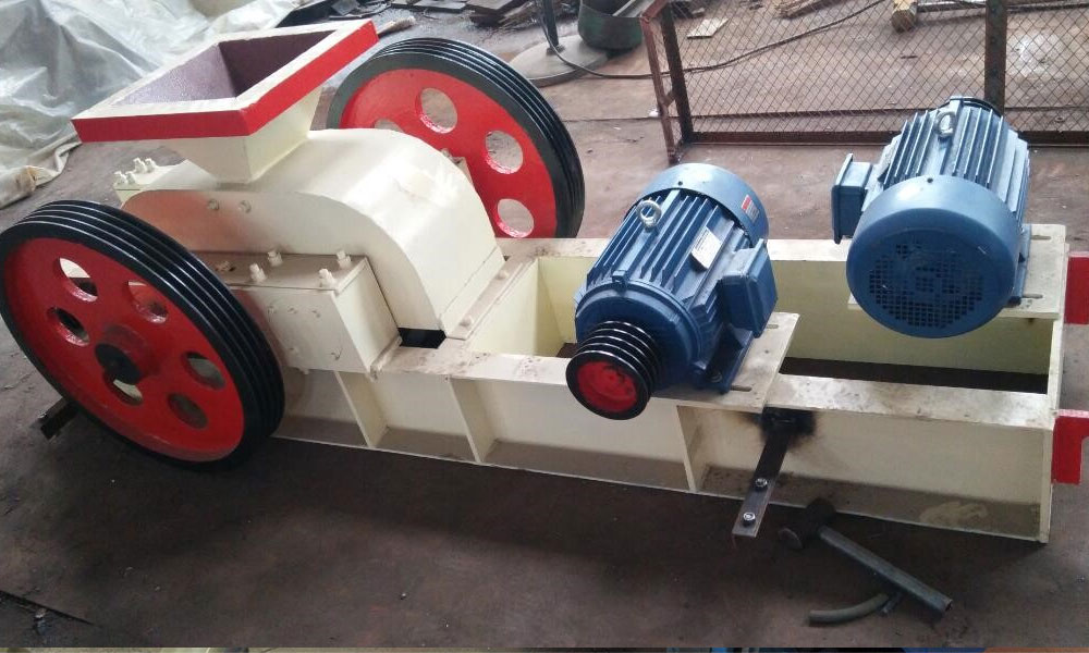 double teeth roller crusher